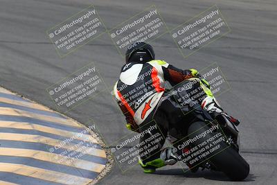 media/Mar-13-2022-SoCal Trackdays (Sun) [[112cf61d7e]]/Turn 10 Backside (105pm)/